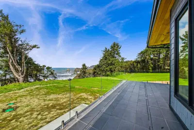 Viltrakis Design Build - Custom Home Builders in Carlotta, CA