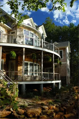 Curved Perspectives on Lake Keowee - Seneca, SC — Design-Build Services project by Chapman Design Group, Inc.