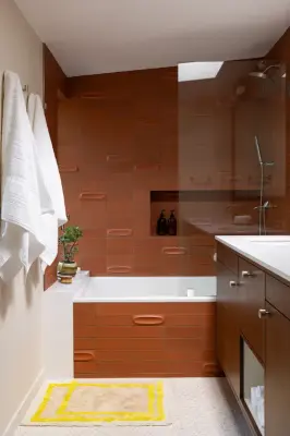 Alternate Realm Mid-Century Modern Main Bathroom Renovation — Design-Build Services project by MAK Design + Build Inc.