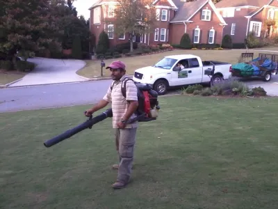 Four Seasons Atlanta Lawn care, LLC - Landscape Construction in Atlanta, GA