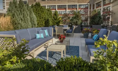 Classic Lake Shore Drive Penthouse — Landscape Design project by Chicago Specialty Gardens, Inc. in Chicago