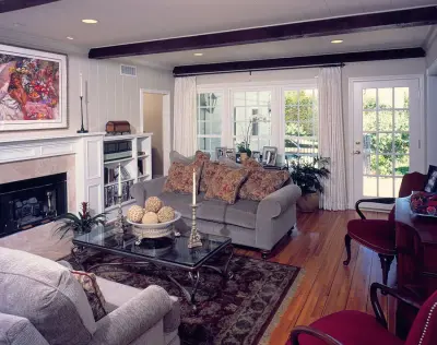 Encino - Classic Living Room Decor — Design-Build Services project by Eileen Gould Design And Construction, Inc.