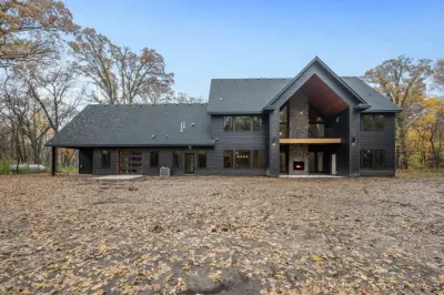 Redstone Design Build LLC - Design-Build Services in Lakeville, MN