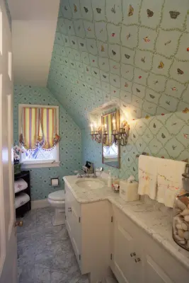 The Lee W. Robinson Company - Smart Home & Theater Installers in Louisville, KY