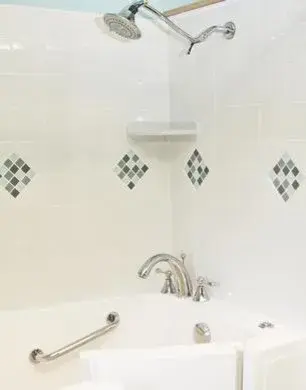 Thomasville, NC Bathroom Renovation — Carpentry & Woodworking project by Confident Home Solutions Carpenter/Remodeling