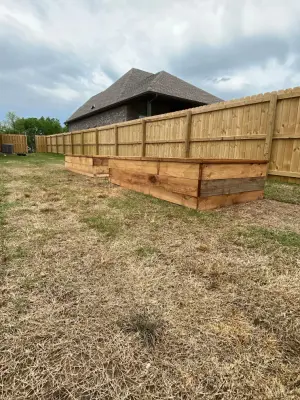 Diamanté Construction - Fence Installation in Fayetteville, AR