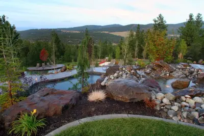 Garden Shoreline by Coppercreek Landscaping