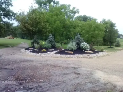 Creech's Lawn & Landscape - Landscape Construction in Lebanon, OH