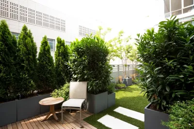 TriBeCa Terrace — Landscape Design project by Christian Duvernois Landscape/Studio in New York