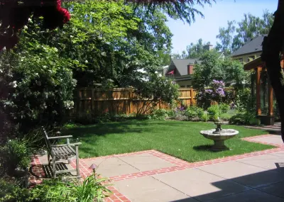 Lovinger Robertson Landscape Architects - Landscape Construction in Eugene, OR