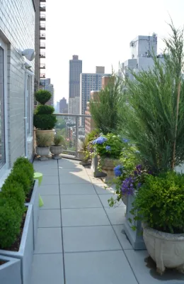 Penthouse Container Garden by Christian Duvernois Landscape/Studio