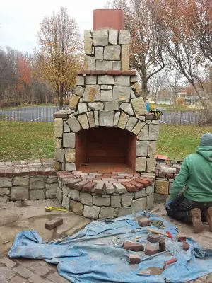 The Masons Co and Dionysian Artificers Landscape - Custom Home Builders in Leawood, KS