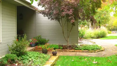 Hollister, Missouri — Landscape Design project by Landform Designs