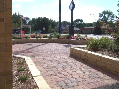 Del's Garden Center - Design-Build Services in Spencer, IA