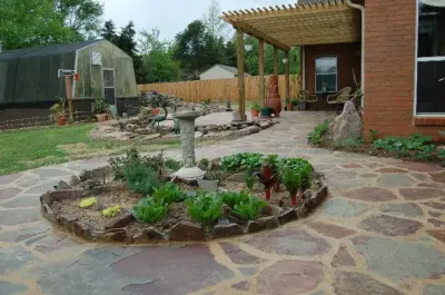 Homestead Farms Greenhouse and Nursery - Landscape Construction in Coldwater, MS