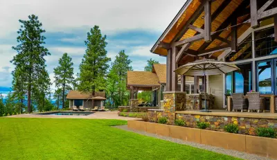 Laurie Sager and Associates Landscape Architects - Patio Design & Installation in Jacksonville, OR