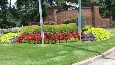 Jesus Professional Installation & Services - Roofing & Gutter Services in Phenix City, AL
