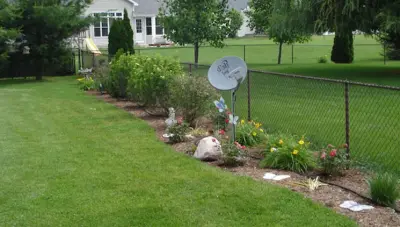 Walker's Lawn & Landscaping - Tree Planting & Transplanting in Decatur, IL
