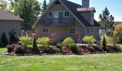 Prattscape LLC - Pest Control Services in Alpena, MI