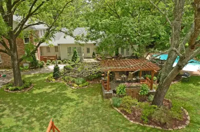 Germantown, TN Outdoor Living Space — Landscape Design project by Covenant Pool And Landscape