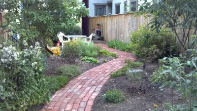Gardenalia Property Services, LLC - Fence Installation in Pittsburgh, PA