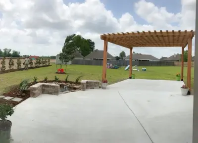 Megan Montgomery Design - Landscape Construction in Lafayette, LA