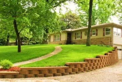 Wall Retention Systems — Landscape Design project by Stony Creek Landscapes