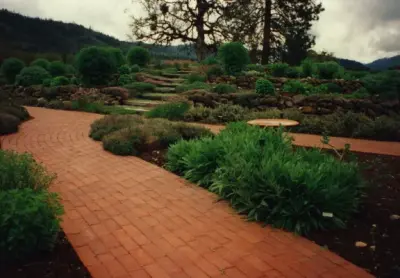 Grounds Guys of the Rogue Valley - Tree & Shrub Care in Grants Pass, OR