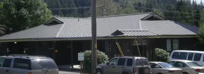 Northwest Building Specialist - Roofing & Gutter Services in Coos Bay, OR