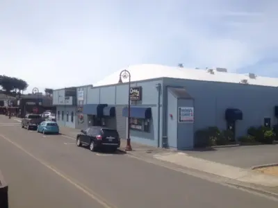 Northwest Building Specialist - Roofing & Gutter Services in Coos Bay, OR