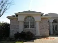 Miles Of Seamless Gutter - Roofing & Gutter Services in Norfolk, VA