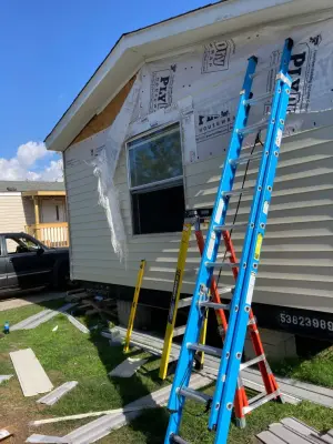 Big Dog Construction LLC - Roofing & Gutter Services in Carthage, MS