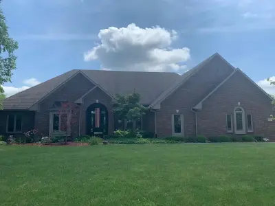 Roofing Express LLC - Roofing & Gutter Services in Zionsville, IN
