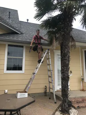 Sharp Seamless Gutter - Roofing & Gutter Services in Fort Worth, TX