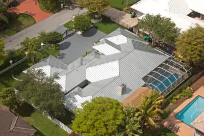 Istueta Roofing - Roofing & Gutter Services in Miami, FL