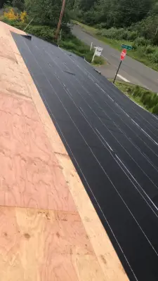E And E Roofing Llc - Roofing & Gutter Services in Seattle, WA