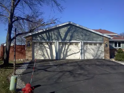 Midwest Roofing Siding Windows INC - Roofing & Gutter Services in Maple Grove, MN