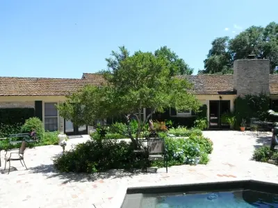 Austin Roofing Contractors - Roofing & Gutter Services in Austin, TX