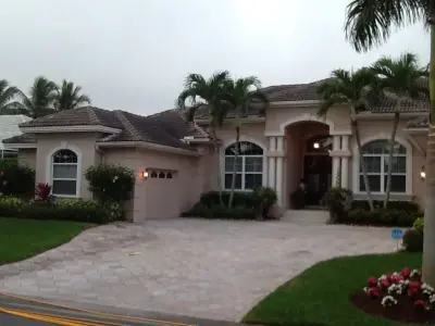 Surcut Roofing - Roofing & Gutter Services in Fort Myers, FL