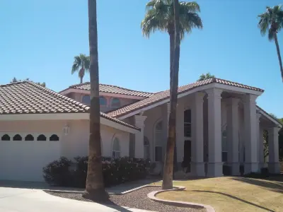 Lyons Roofing - Roofing & Gutter Services in Phoenix, AZ
