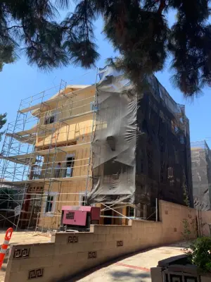 ARH Roofing Inc. - Roofing & Gutter Services in Granada Hills, CA