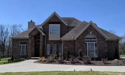 Aged Timber Architectural Shingle — Roofing & Gutter Services project by Cover Pro Roofing
