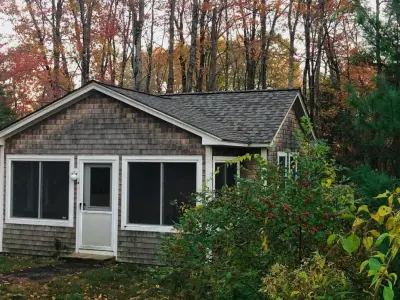 TRUEHOME Roofing Siding Windows - Roofing & Gutter Services in Rutland, MA