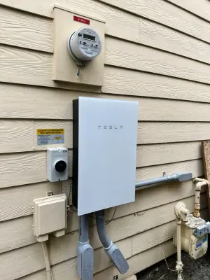 Pinnacle Roofing Professionals LLC - Solar Panel Installation Services in Lynnwood, WA