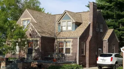 White Castle Roofing - Roofing & Gutter Services in Omaha, NE