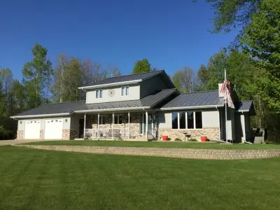 Rivers Edge Metal Roofing LLC - Carpentry & Woodworking in Withee, WI