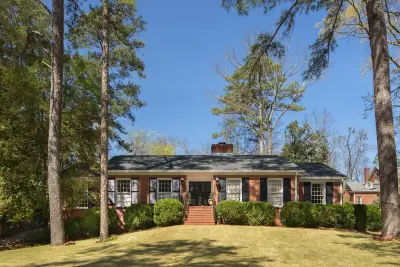 Summit Renovation - Roofing & Gutter Services in Birmingham, AL