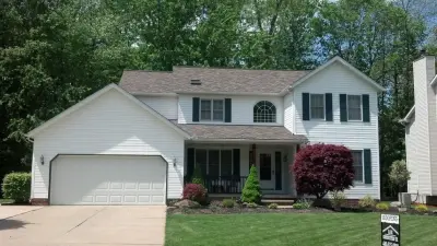 RJK Roofing Solutions - Roofing & Gutter Services in Willoughby, OH