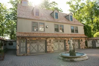 Eiseman Construction Co Inc - Door Installation & Replacement in Doylestown, PA