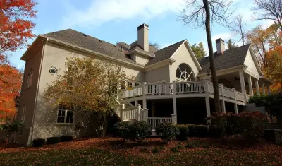 Highland Roofing - Roofing & Gutter Services in Louisville, KY